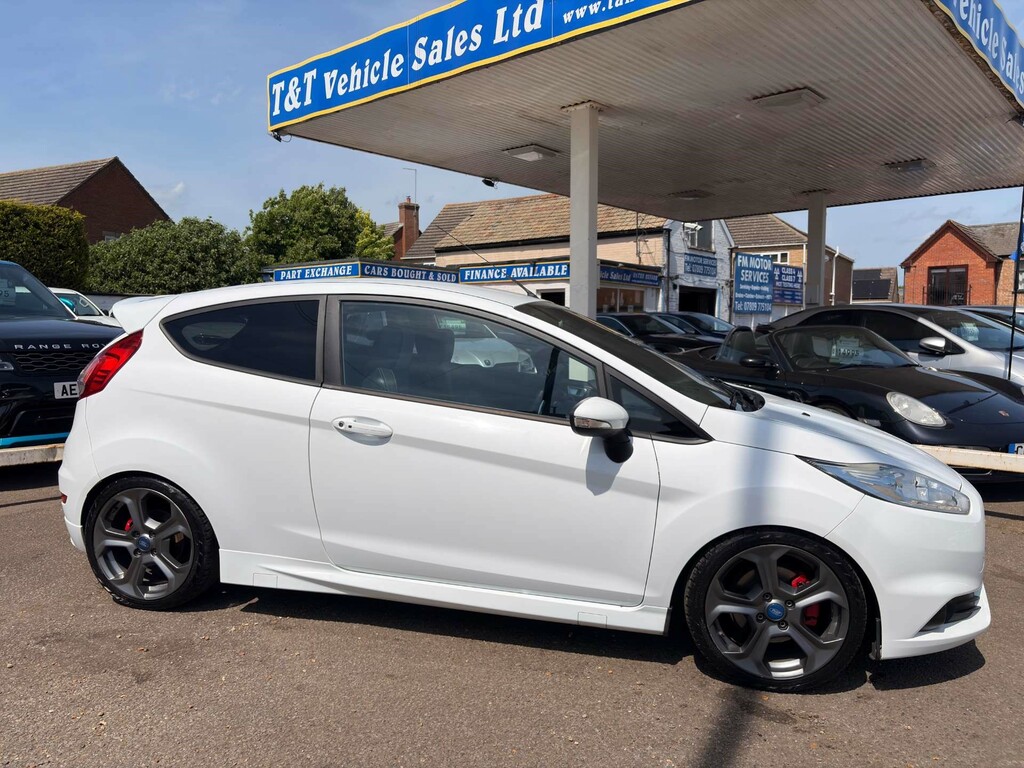 Ford Fiesta St-3 T YT15BVO White #4
