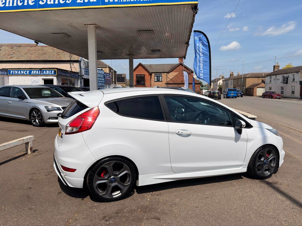 Ford Fiesta St-3 T YT15BVO White #5