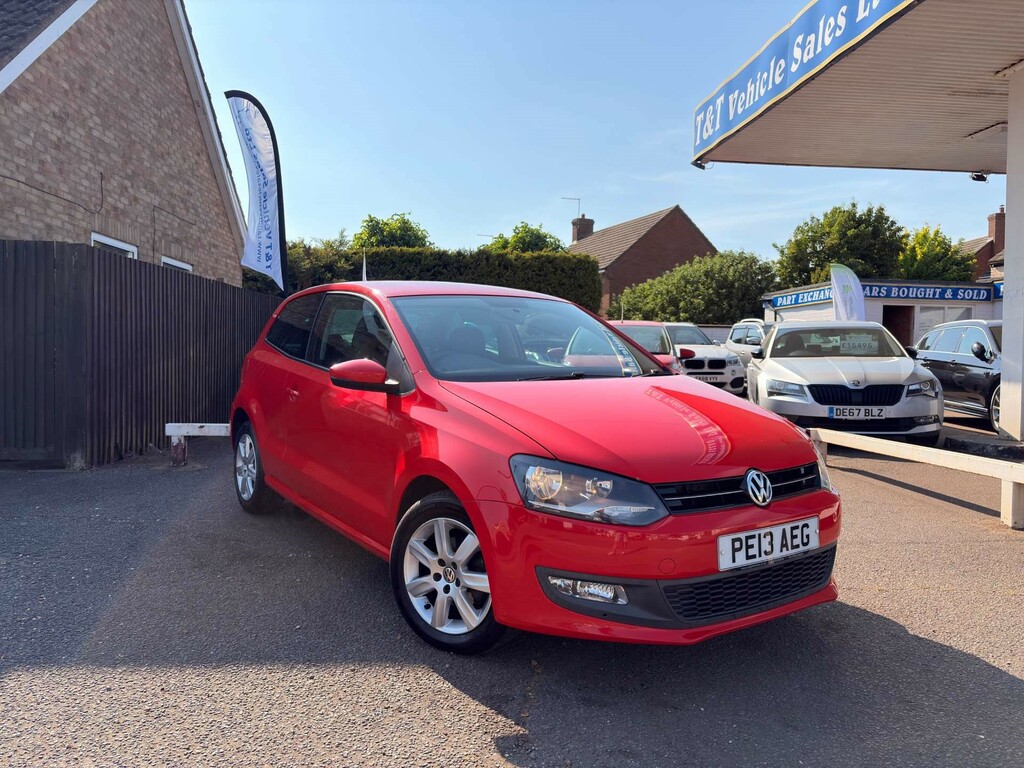 Volkswagen Polo Match 60 Red