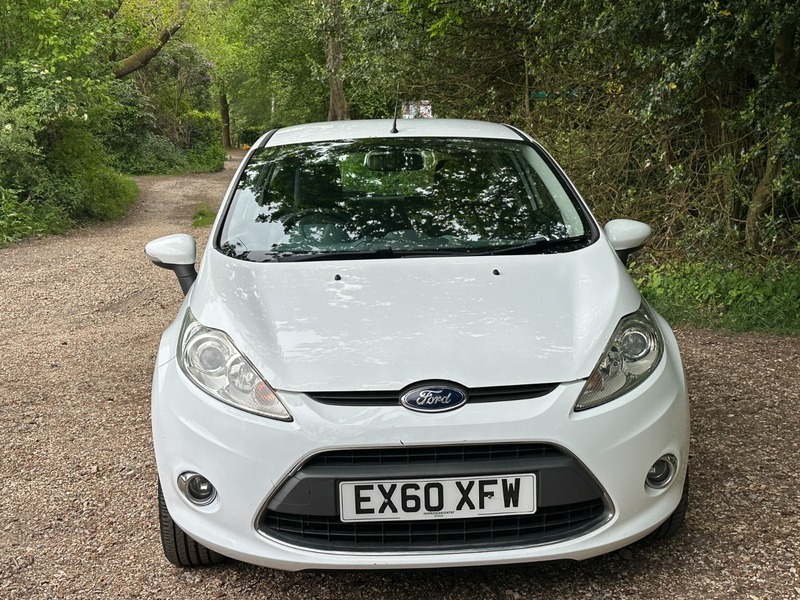 Ford Fiesta Zetec White #2
