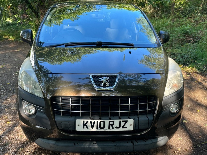 Peugeot 3008 Hdi Sport Brown #2