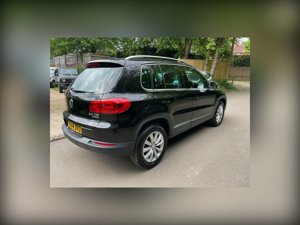 Volkswagen Tiguan 2.0 Tdi Bluemotion Tech Match Suv Manua VE64DVO Black #2