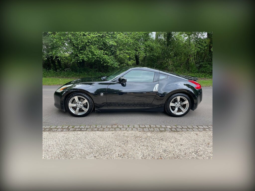 Nissan 370Z Gt V6 #3
