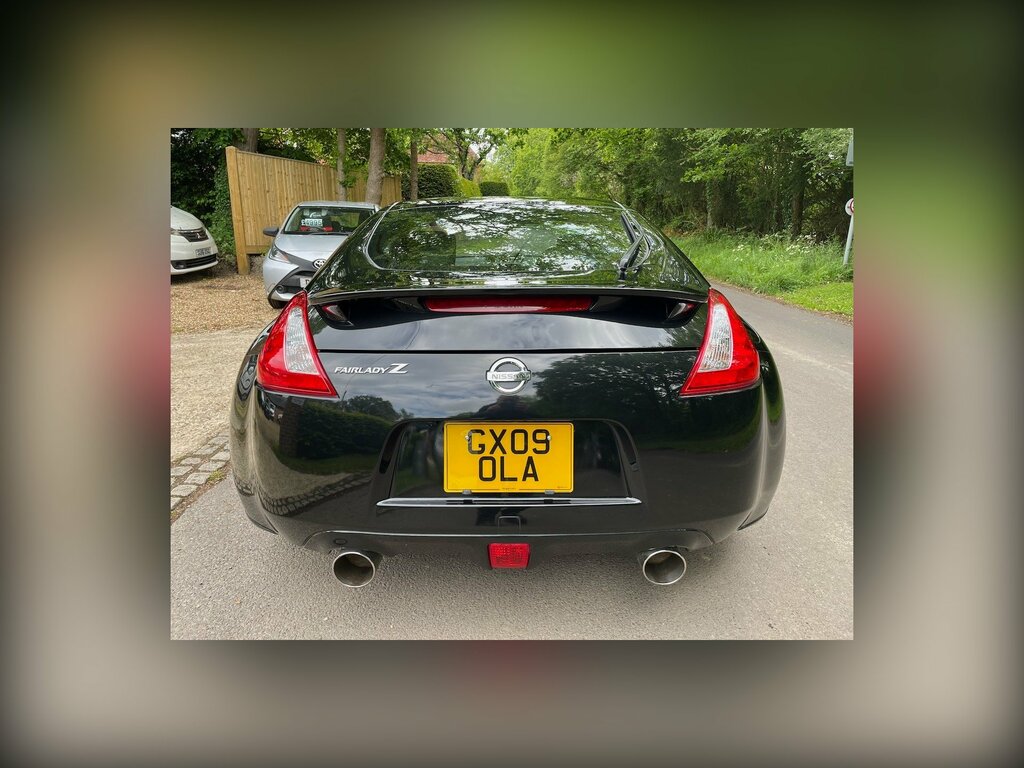 Nissan 370Z Gt V6 #5