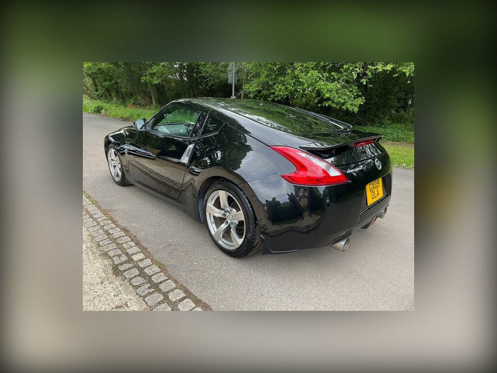 Nissan 370Z Gt V6 #2