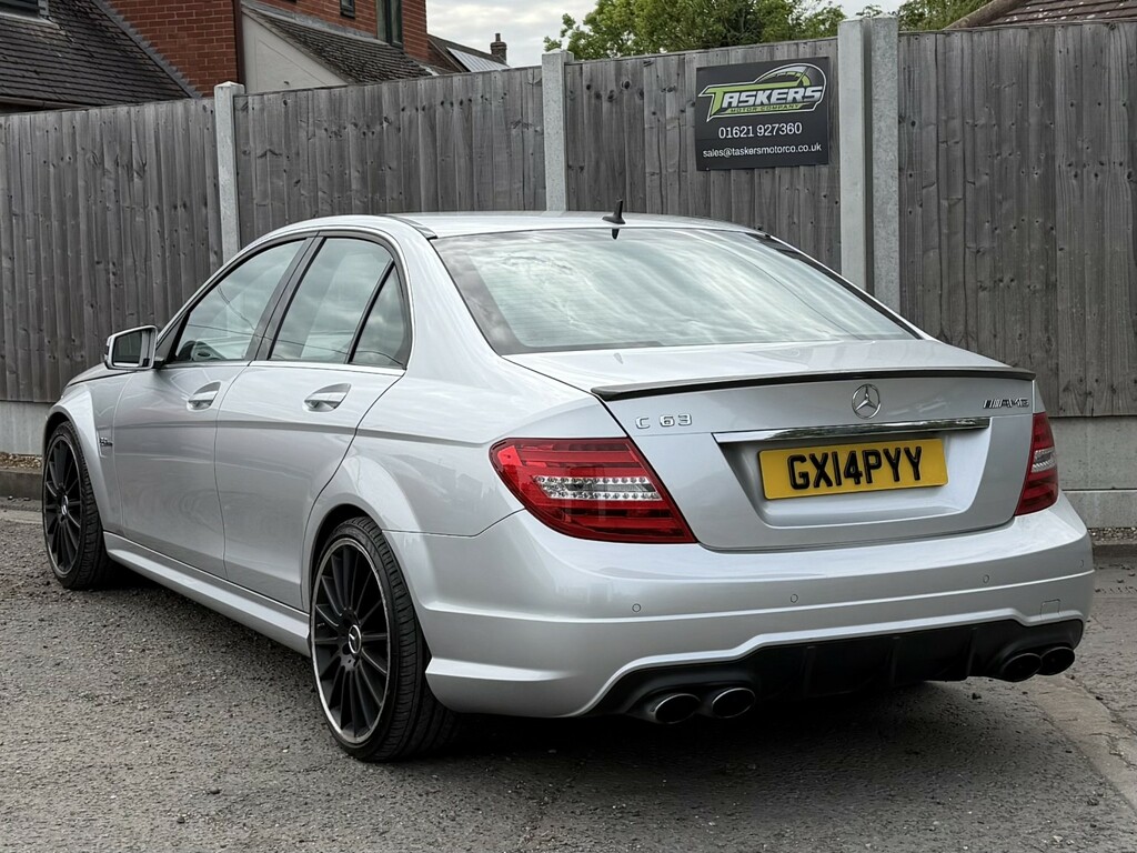 Mercedes-Benz C Class Saloon 6.3 C63 V8 Amg 201414 Silver #5
