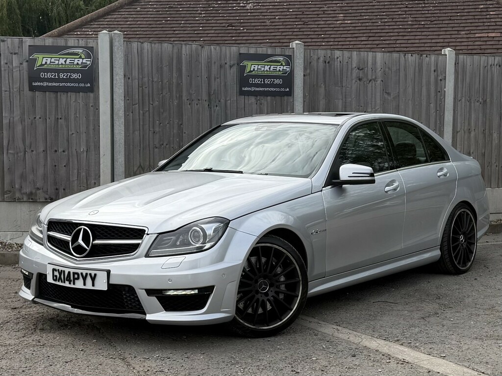 Mercedes-Benz C Class Saloon 6.3 C63 V8 Amg 201414 Silver #3