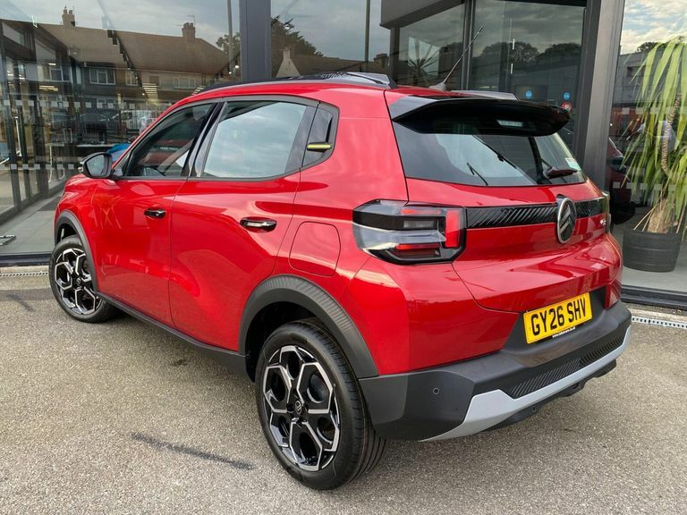 Citroen C3 1.2 Turbo Plus Euro 6 Ss GY26SHV Red #3