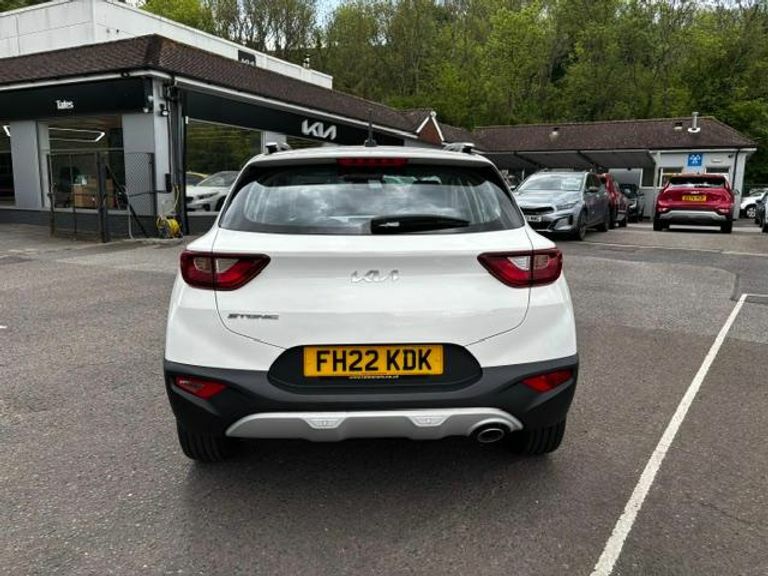 Kia Stonic 1.0T Gdi 99 2 Dct FH22KDK White #5