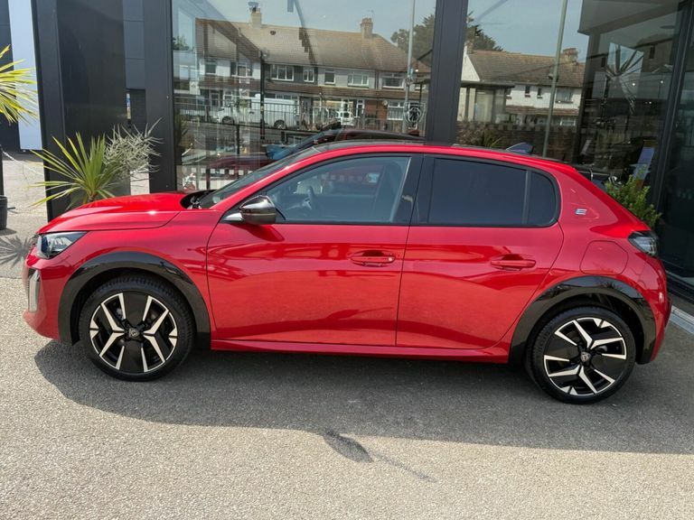 Peugeot e-208 51Kwh Gt 7.4Kw Charger GY26ZBR Black #3