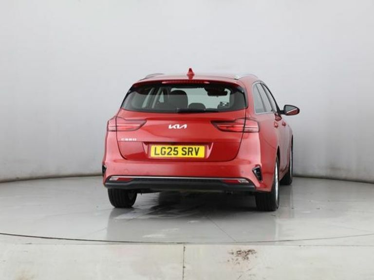 Kia Ceed 1.5T Gdi Isg 138 2 LG25SRV Red #4