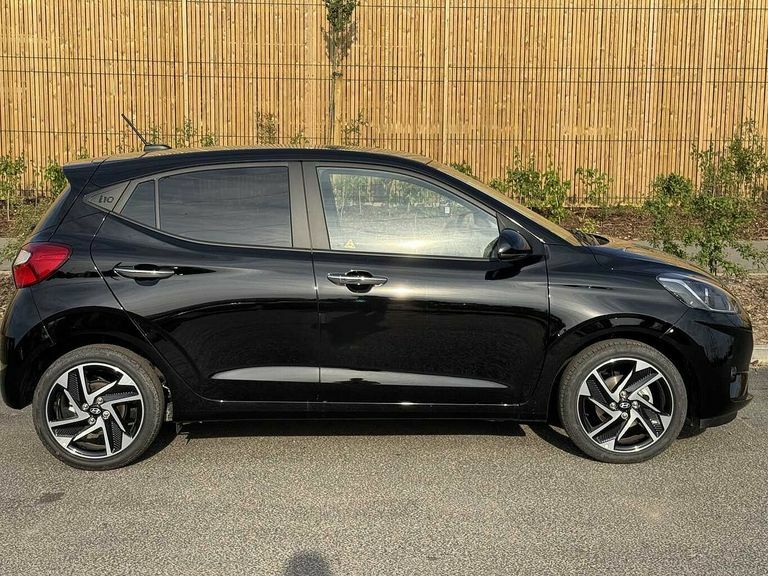 Hyundai I10 1.2 79 Premium Nav GY26PZR Black #2