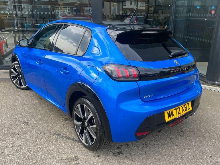 Peugeot 208 1.2 Puretech Gt Euro 6 Ss MK72XBZ Black #3