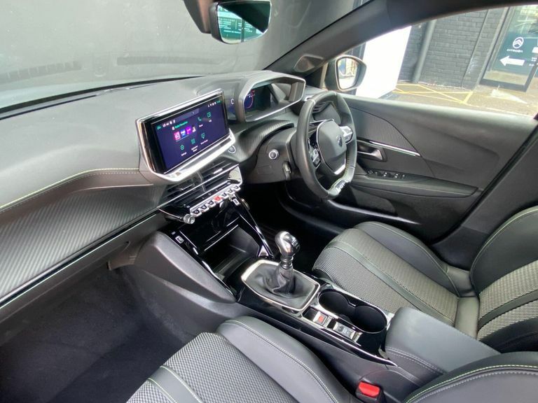 Peugeot 208 1.2 Puretech Gt Euro 6 Ss Black #2