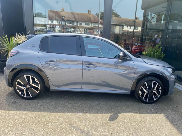 Peugeot 208 1.2 Puretech Gt Euro 6 Ss Black #4