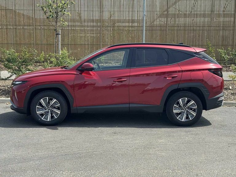 Hyundai Tucson 1.6 Tgdi Se Connect 2Wd NG72AXD Red #4