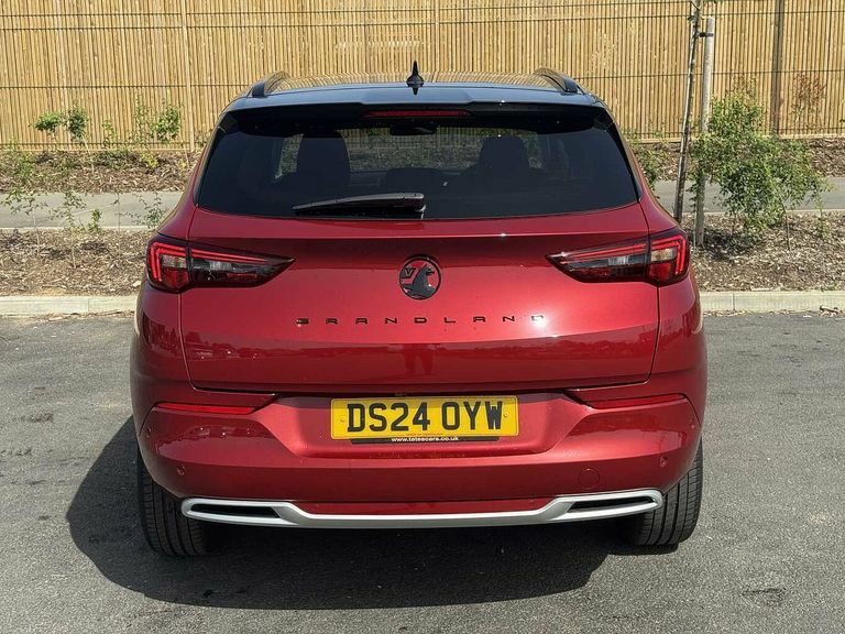 Vauxhall Grandland 1.2 Turbo Ultimate DS24OYW Red #3