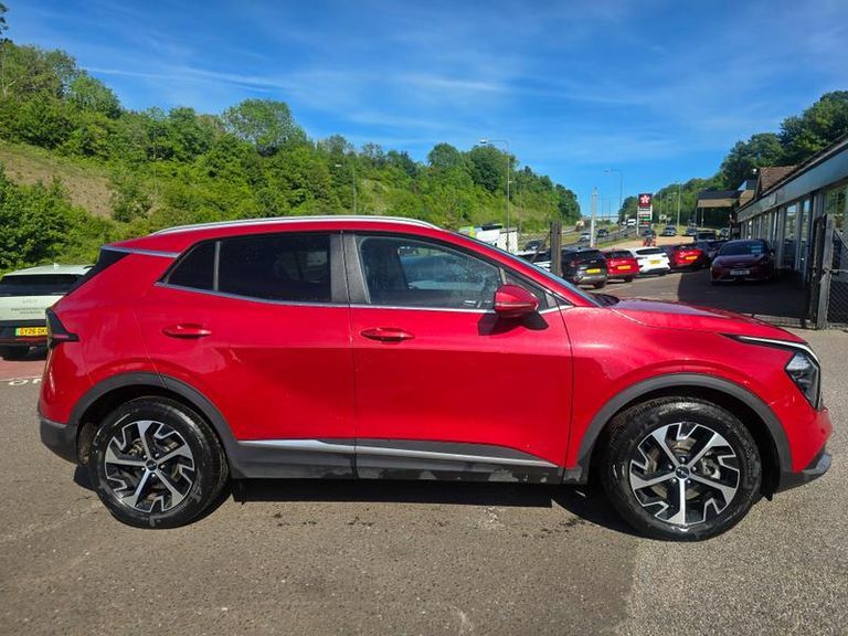 Kia Sportage 1.6T Gdi 207 Hev 3 RO25CYP Red #2