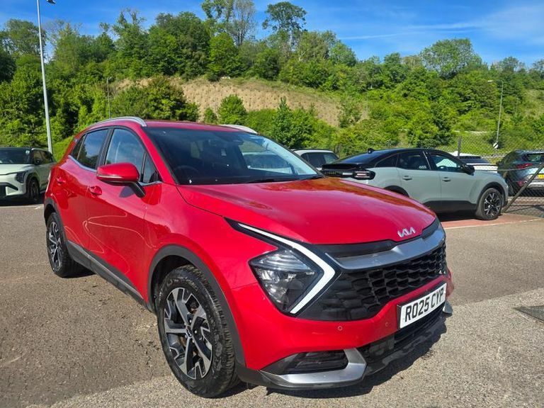 Kia Sportage 1.6T Gdi 207 Hev 3 Red