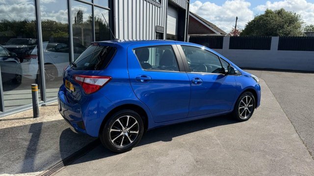 Toyota Yaris Hatchback HK18NNR Blue #5