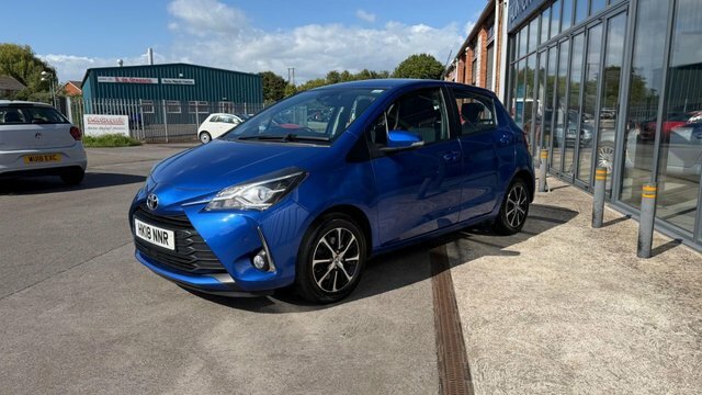 Toyota Yaris Hatchback HK18NNR Blue #2