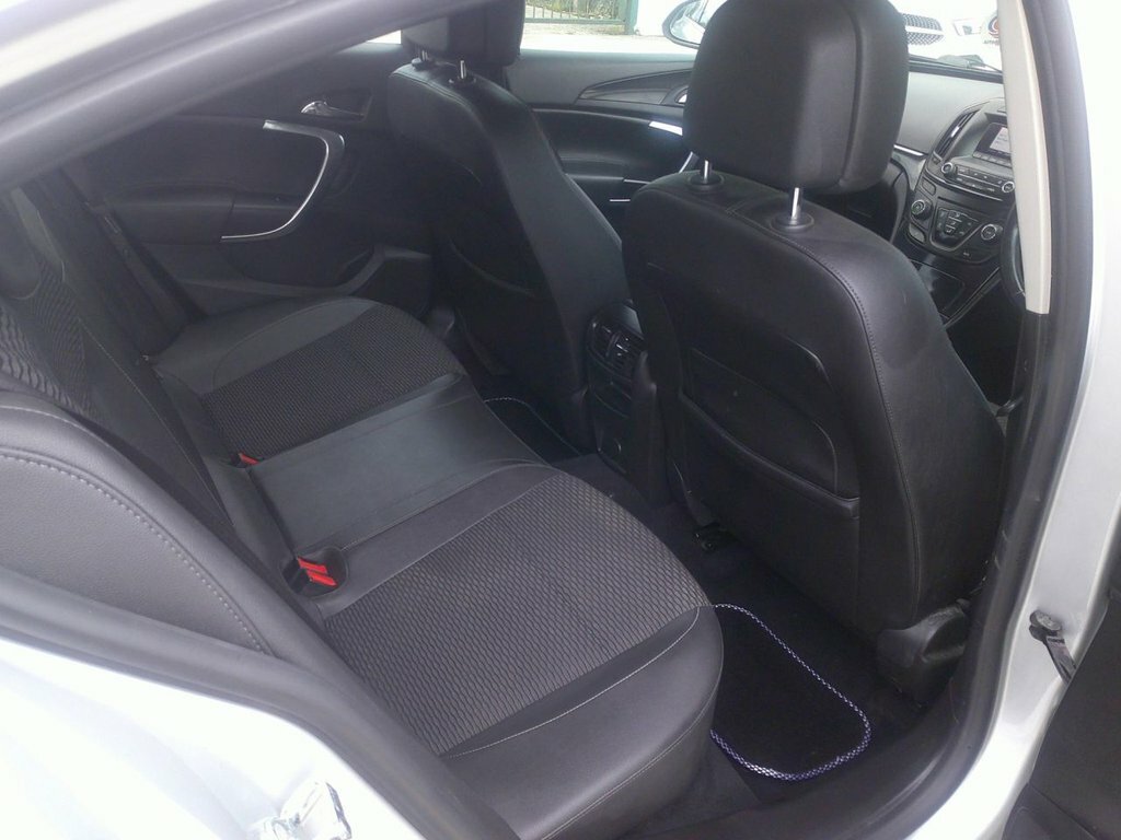 Vauxhall Insignia 1.4L Se DY64KLX Silver #6