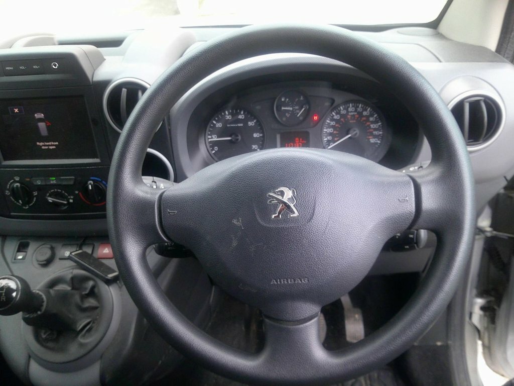 Peugeot Partner 1.6L Professional MA18MPZ Silver #2