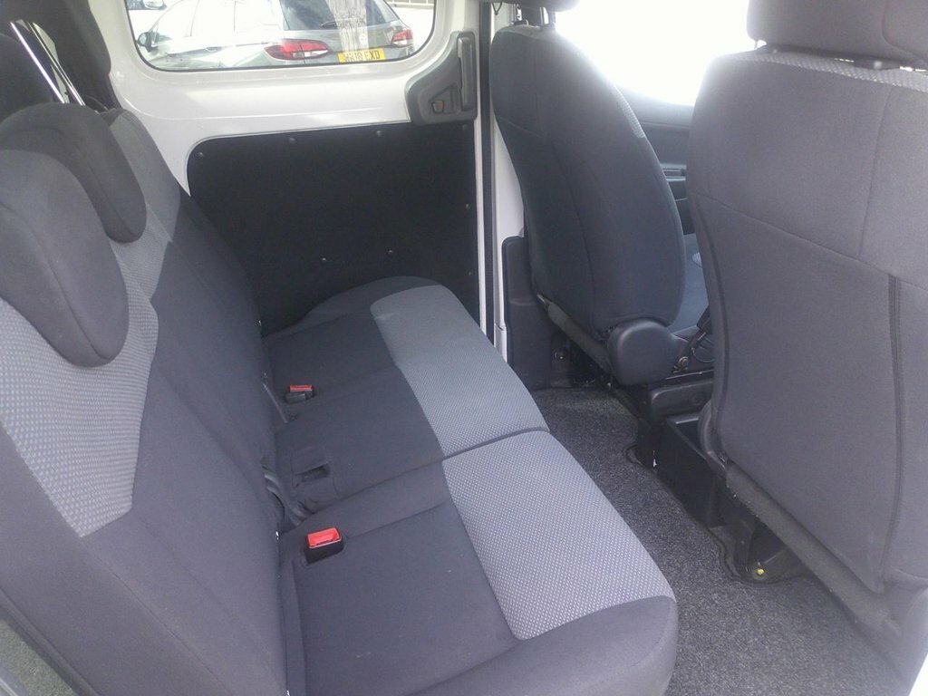 Nissan NV200 1.5L Acenta White #6
