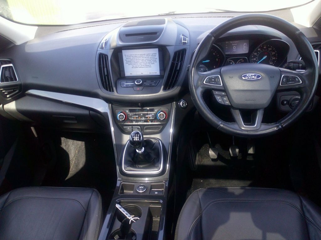 Ford Kuga 2L Titanium X WG18JVJ White #2