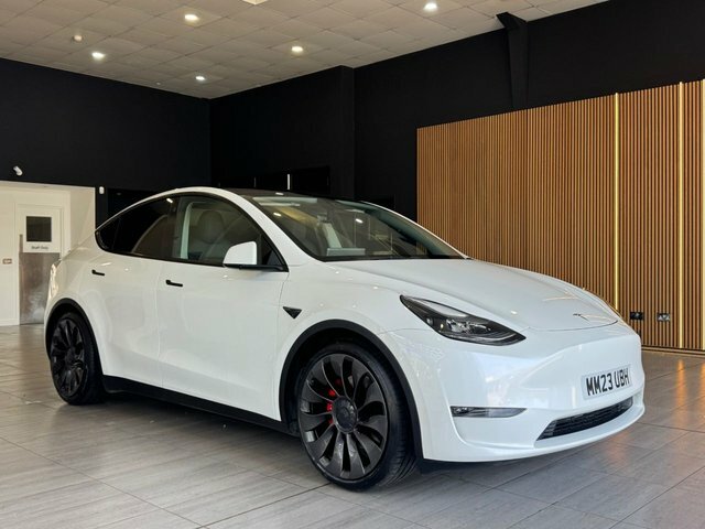 Tesla Model Y 2023 Dual Motor Performance Suv Aut MM23UBH White #4