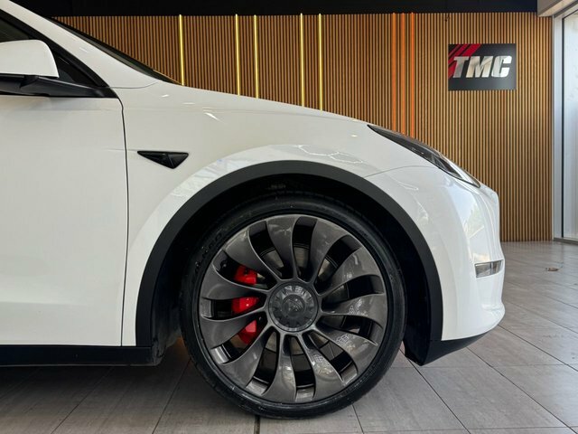 Tesla Model Y 2023 Dual Motor Performance Suv Aut MM23UBH White #6