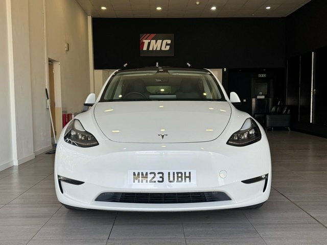 Tesla Model Y 2023 Dual Motor Performance Suv Aut MM23UBH White #3