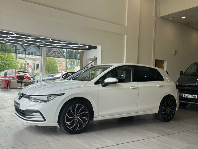 Volkswagen Golf 2024 1.0 Tsi Life Hatchback Euro BP73VPY White #4