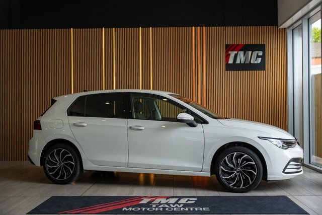 Volkswagen Golf 2024 1.0 Tsi Life Hatchback Euro White