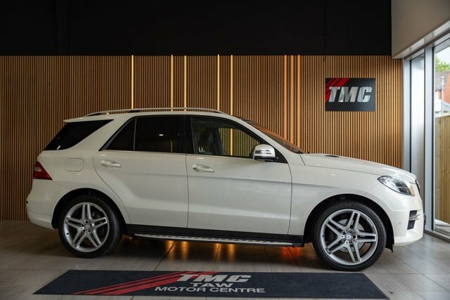 Mercedes-Benz M Class 2014 3.0 Ml350 V6 Bluetec Amg Sport Suv White