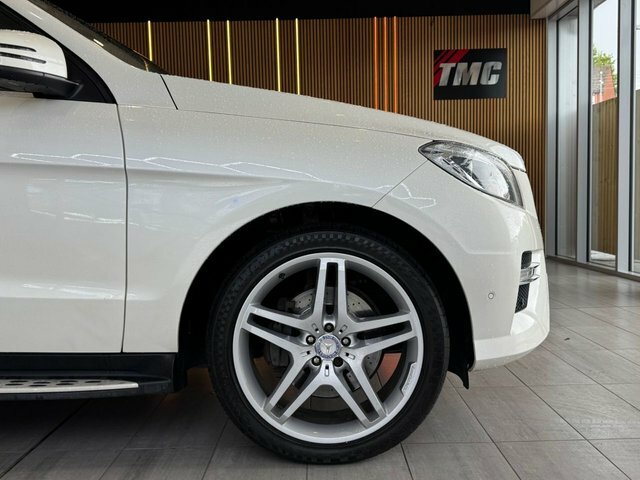 Mercedes-Benz M Class 2014 3.0 Ml350 V6 Bluetec Amg Sport Suv KV14UCP White #6