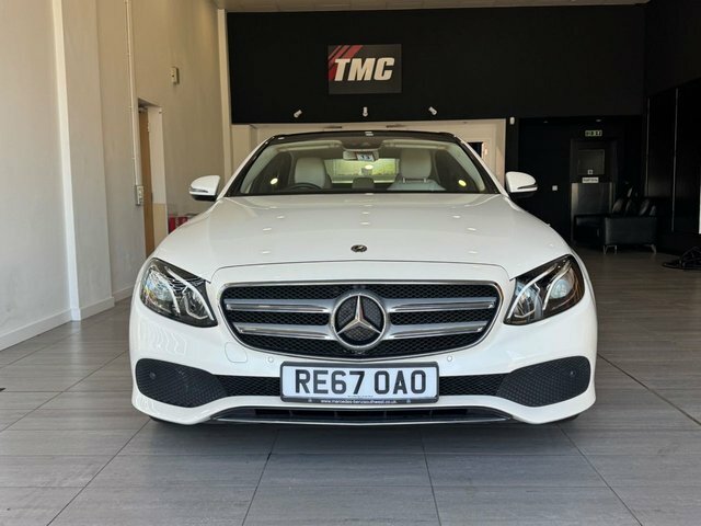 Mercedes-Benz E Class 2017 3.0 E350d V6 Se Premium Saloon G RE67OAO White #3