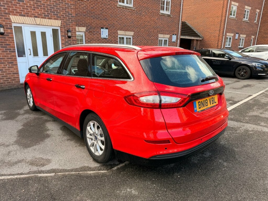 Ford Mondeo Estate BN18VBL Red #4