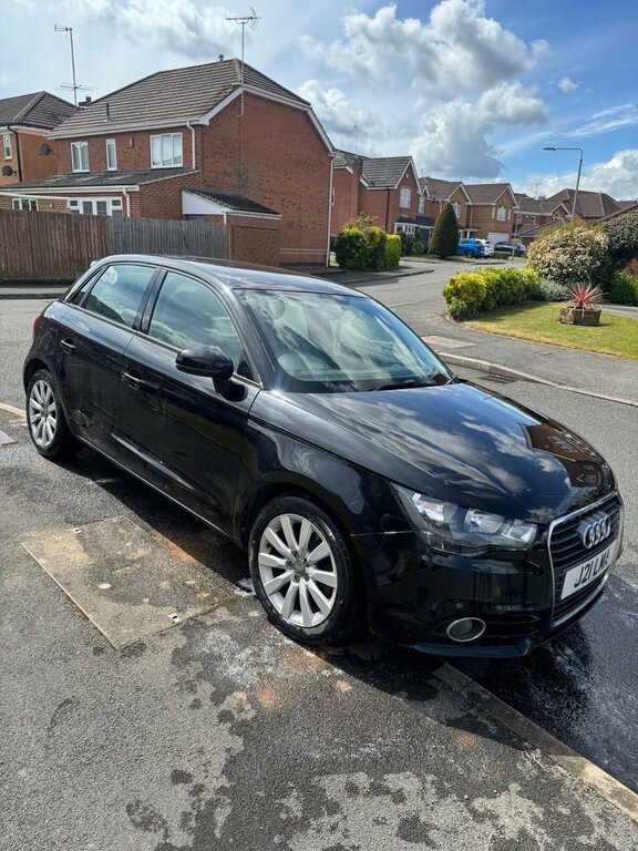 Audi A1 1.6L Sport Black