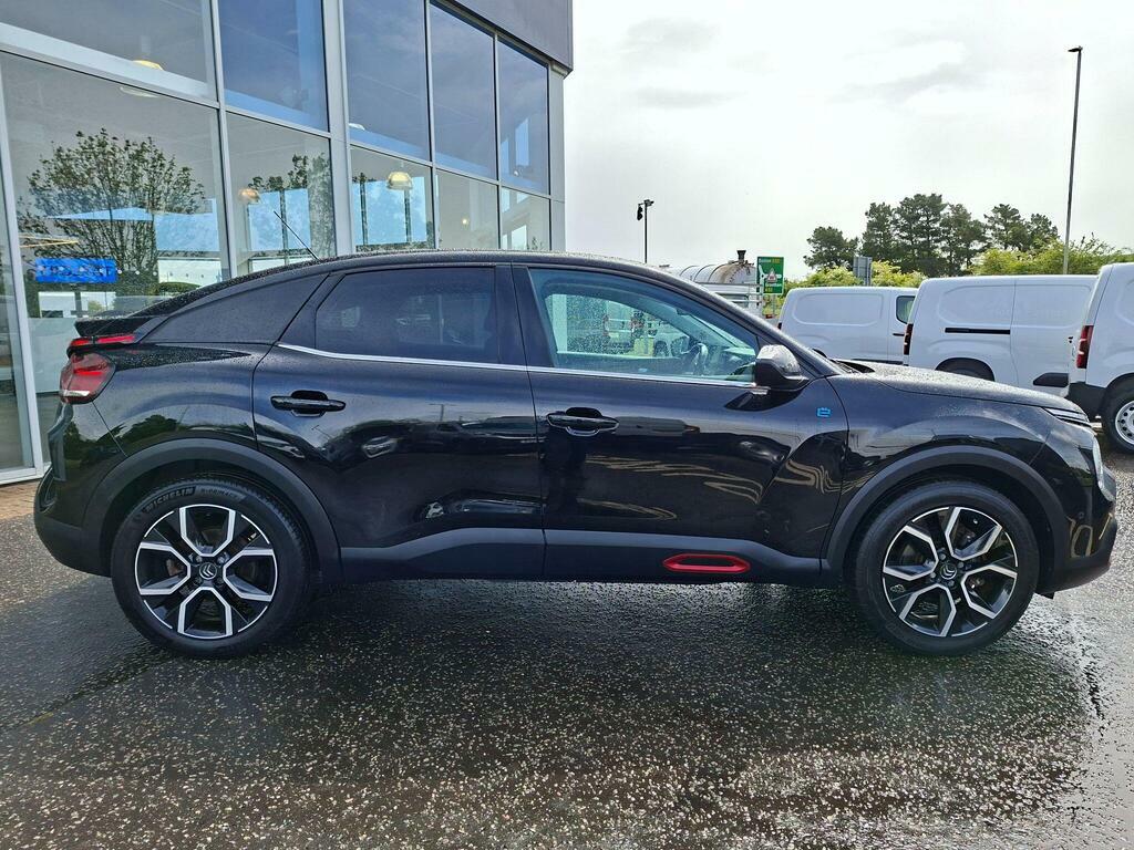 Citroen e-C4 50Kwh Shine FG22DBV Black #2