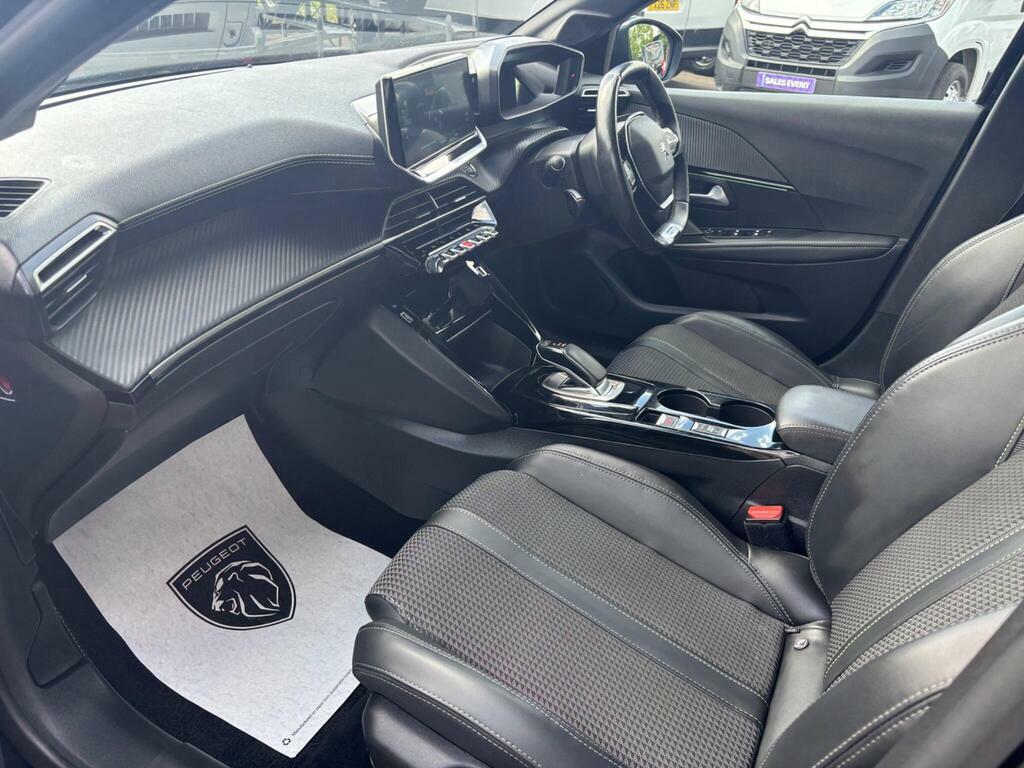 Peugeot e-208 50Kwh Gt HV71FHU Black #3