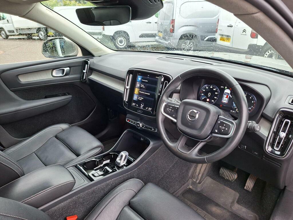 Volvo XC40 1.5 T3 Inscription Pro Euro 6 Ss DY21XKU Grey #3
