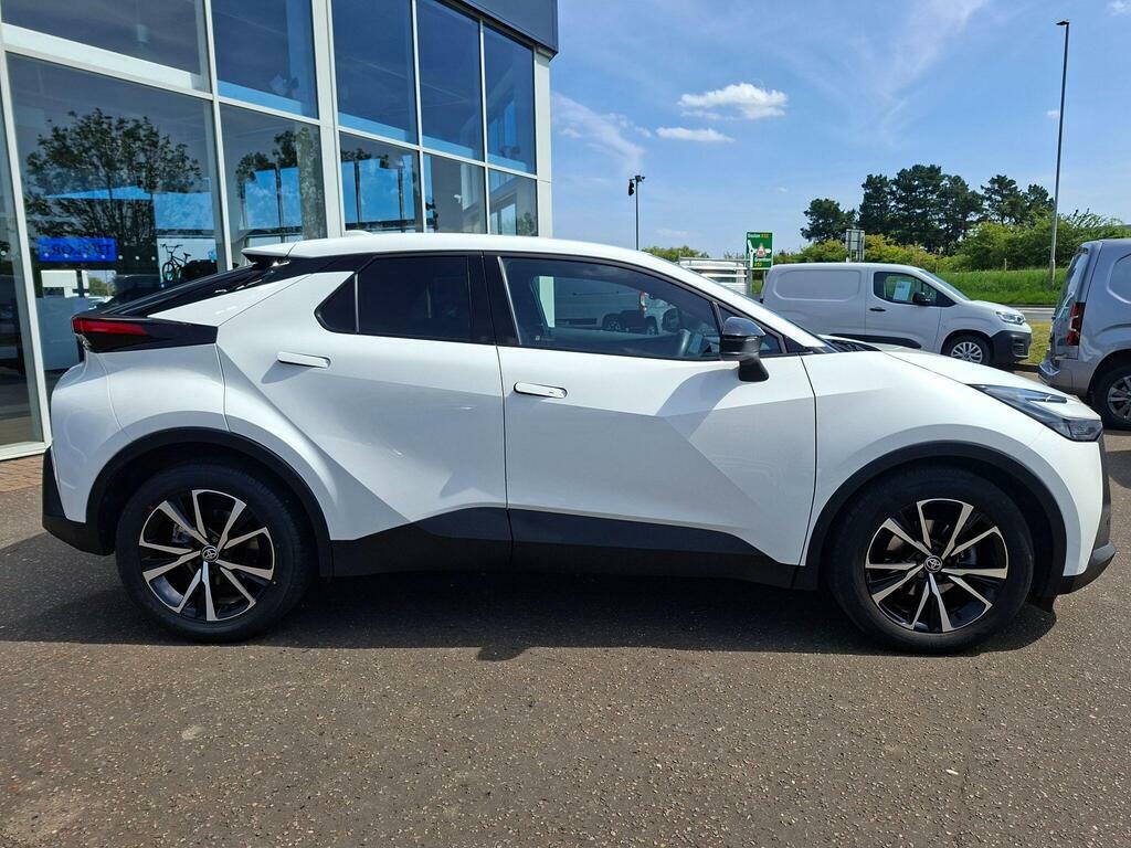 Toyota C-Hr 1.8 Vvt-h Design Cvt Euro 6 Ss FX25YCA White #2