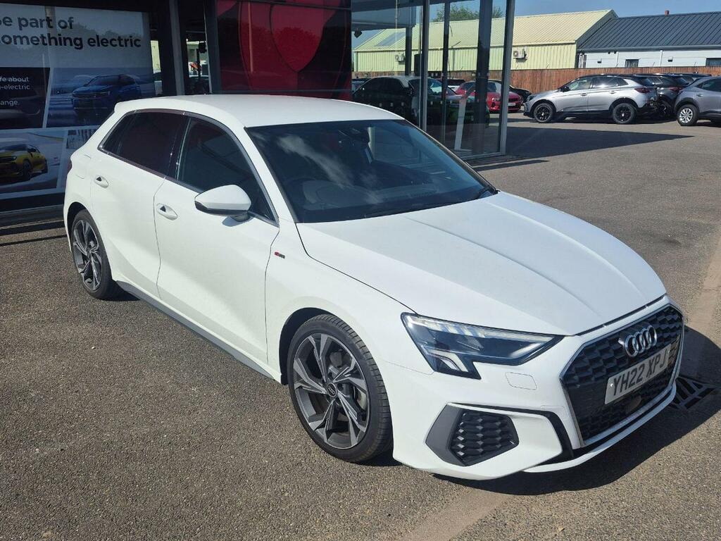 Audi A3 1.5 Tfsi 35 S Line Sportback S Tronic Euro 6 S S White