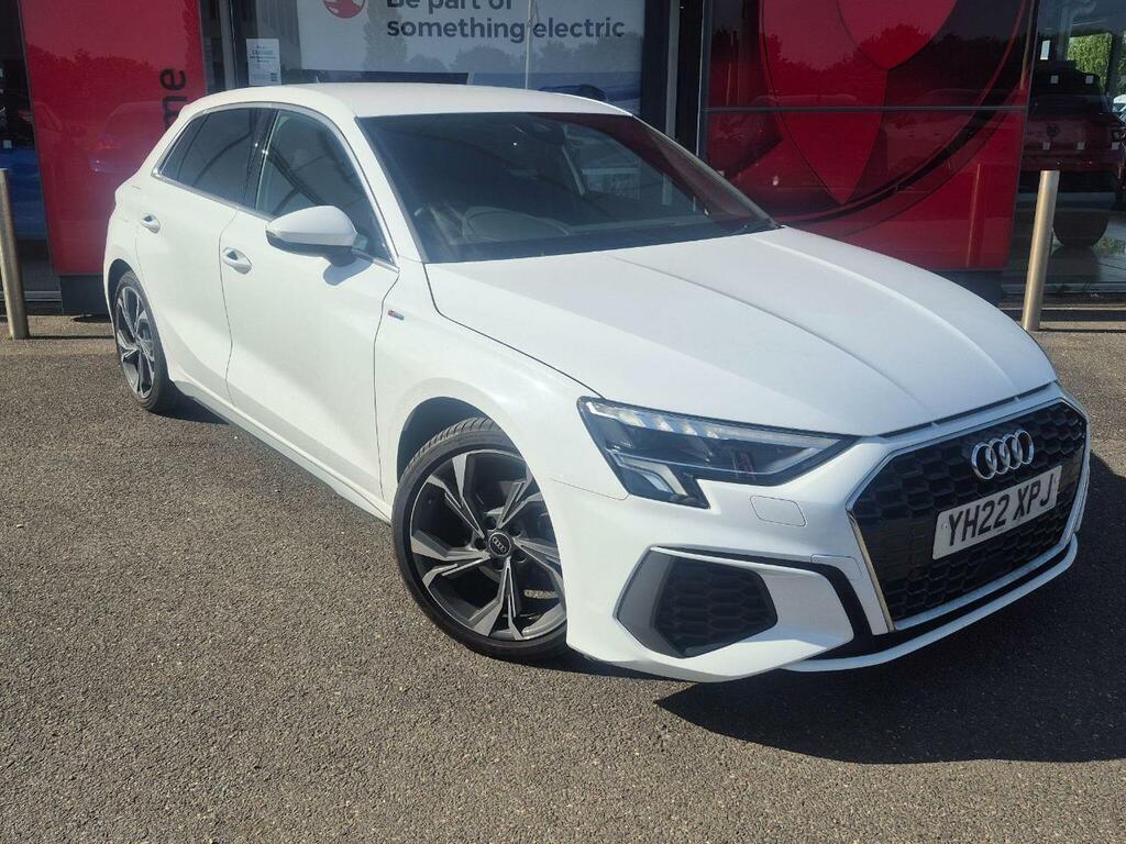 Audi A3 1.5 Tfsi 35 S Line Sportback S Tronic Euro 6 S S YH22XPJ White #5