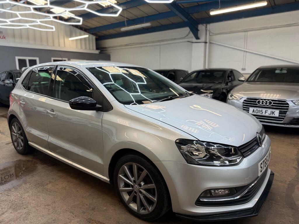 Volkswagen Polo 1.2 Tsi Bluemotion Tech Se Design Euro 6 S S Silver
