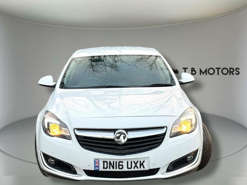 Vauxhall Insignia 2.0 Cdti Sri Nav Euro 6 Ss DN16UXK White #2