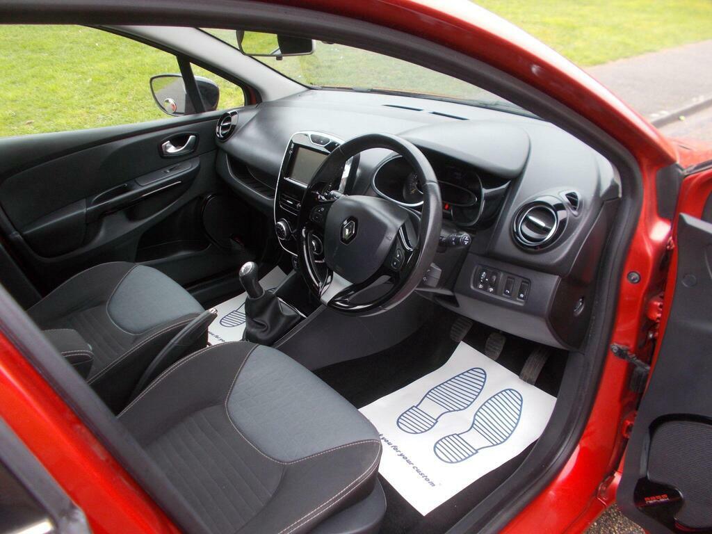 Renault Clio 1.5 Dci Dynamique S Medianav Euro 5 S S NJ15VGF Red #6
