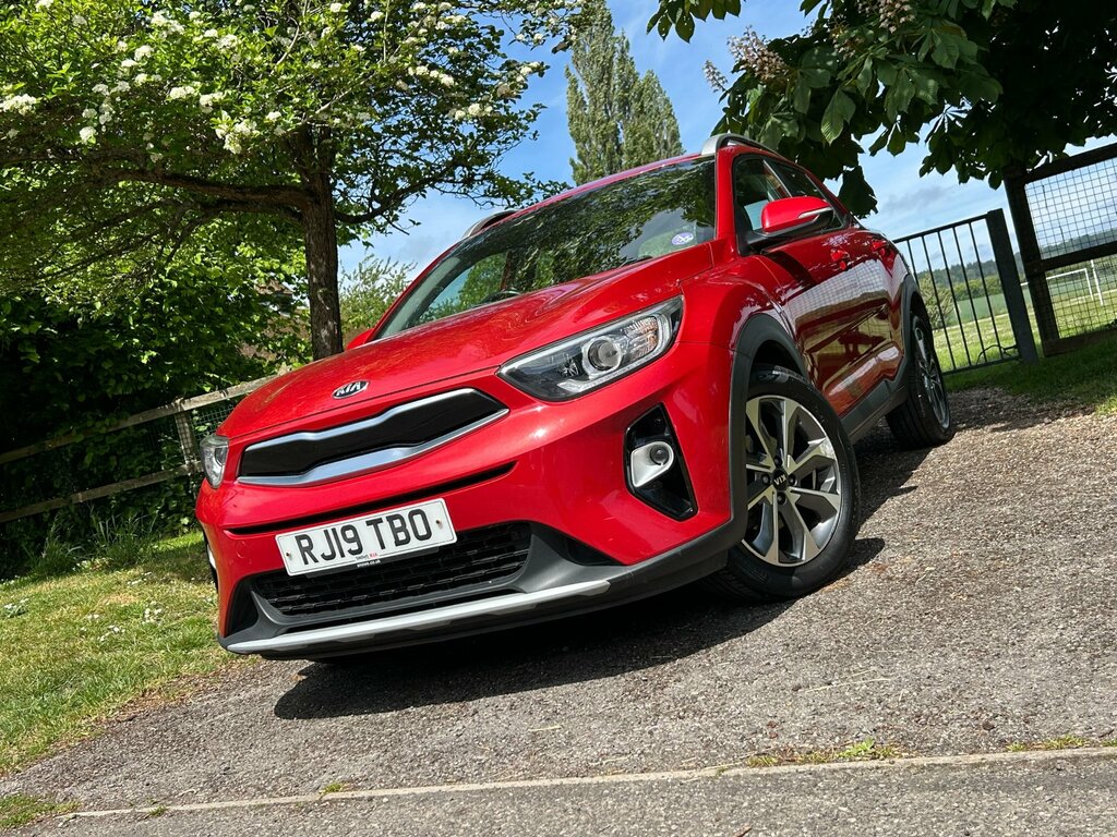 Kia Stonic 1.4 2 Suv Euro 6 Ss 98 Bhp RJ19TBO Red #4