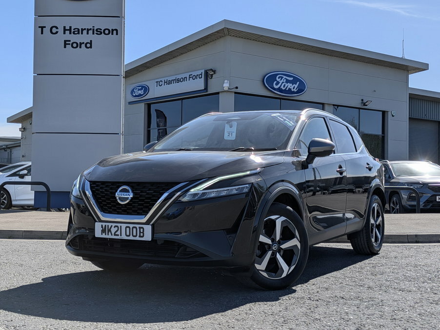 Nissan Qashqai 1.3 Dig-t Mh 158 Premiere Edition Xtronic MK21OOB Black #2